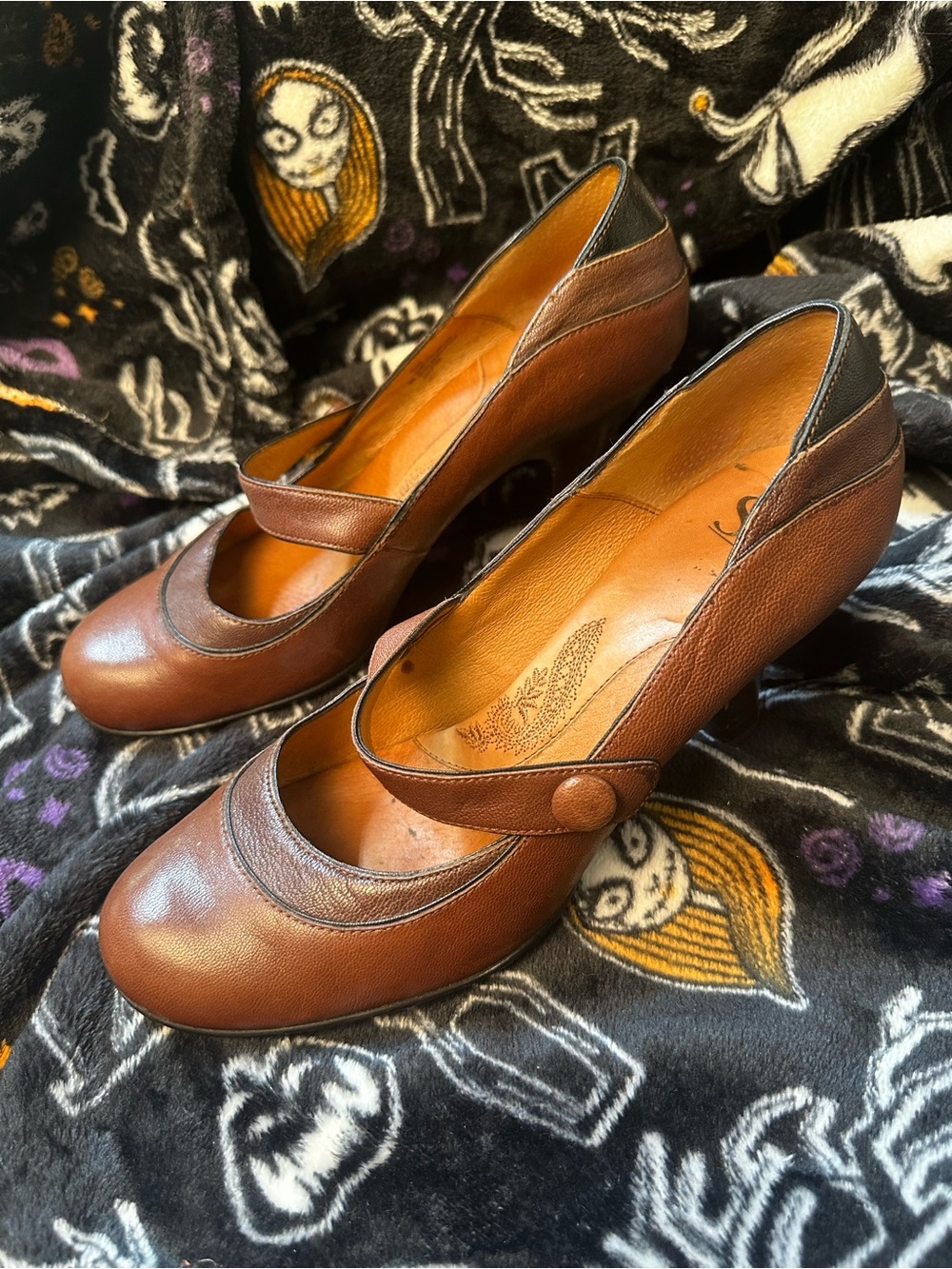 Vintage Soft Women’s Brown Leather Mary Jane Pumps 9M